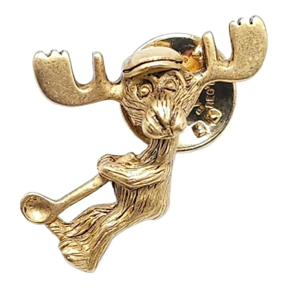 Markie Moose Marked Golfer Elliot Schwab Tie Lapel Pin Gold Tone Vintage